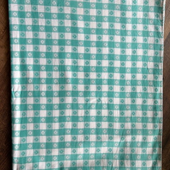 Vintage light blue or teal table cloth, rectangle 53.5"x85", blue tablecloth, - Picture 3 of 6